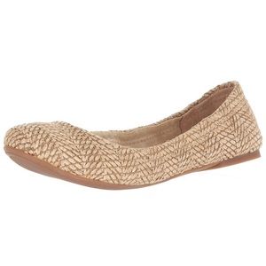 NBW Lucky Tan Flats